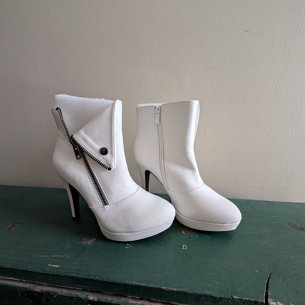 White Ankle Heeled Boots